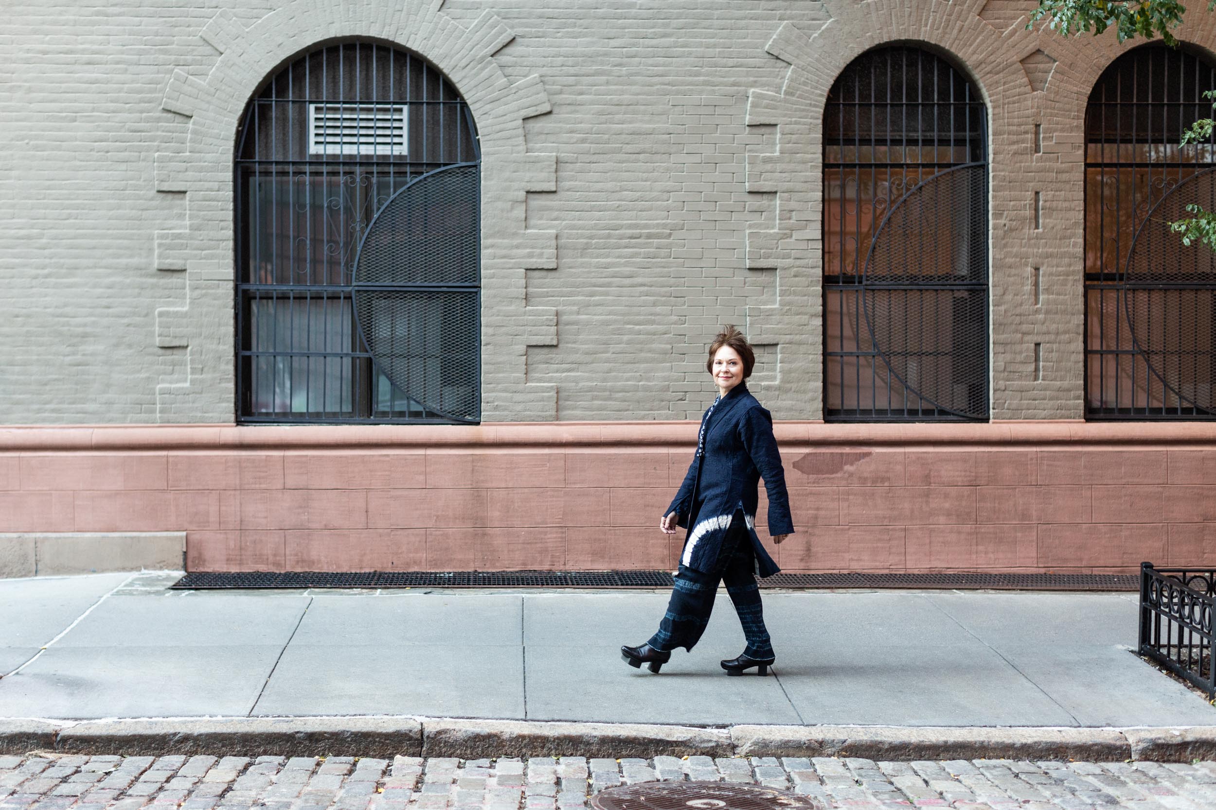 Woman walking in tribeca Mary_Jaeger_Claudine_Williams_Editorial_Photography 7